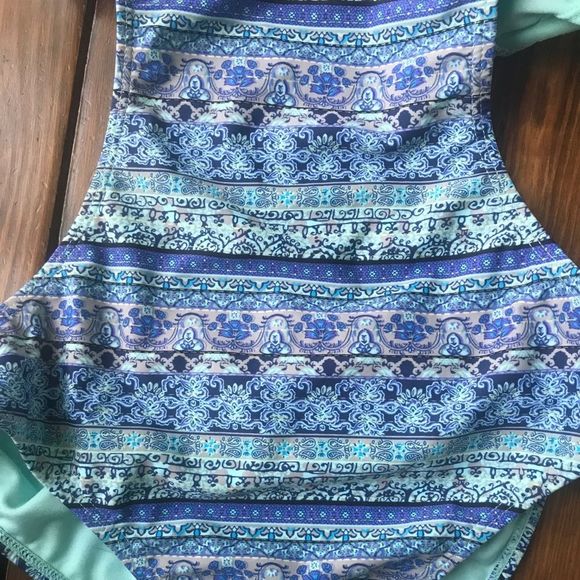 Arizona One Piece Swimwear - Picture 6 of 11